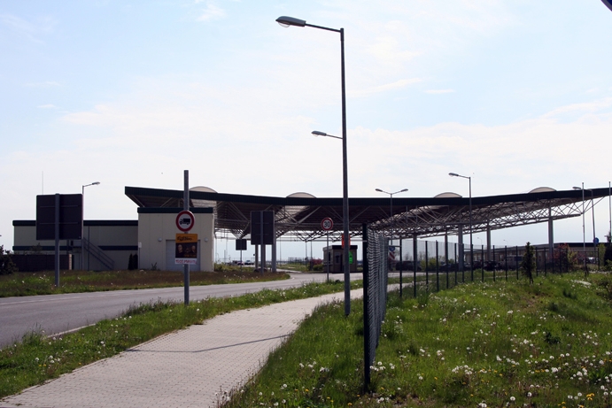 ZA_PL_0001.jpg - Grenzuebergang bei Forst